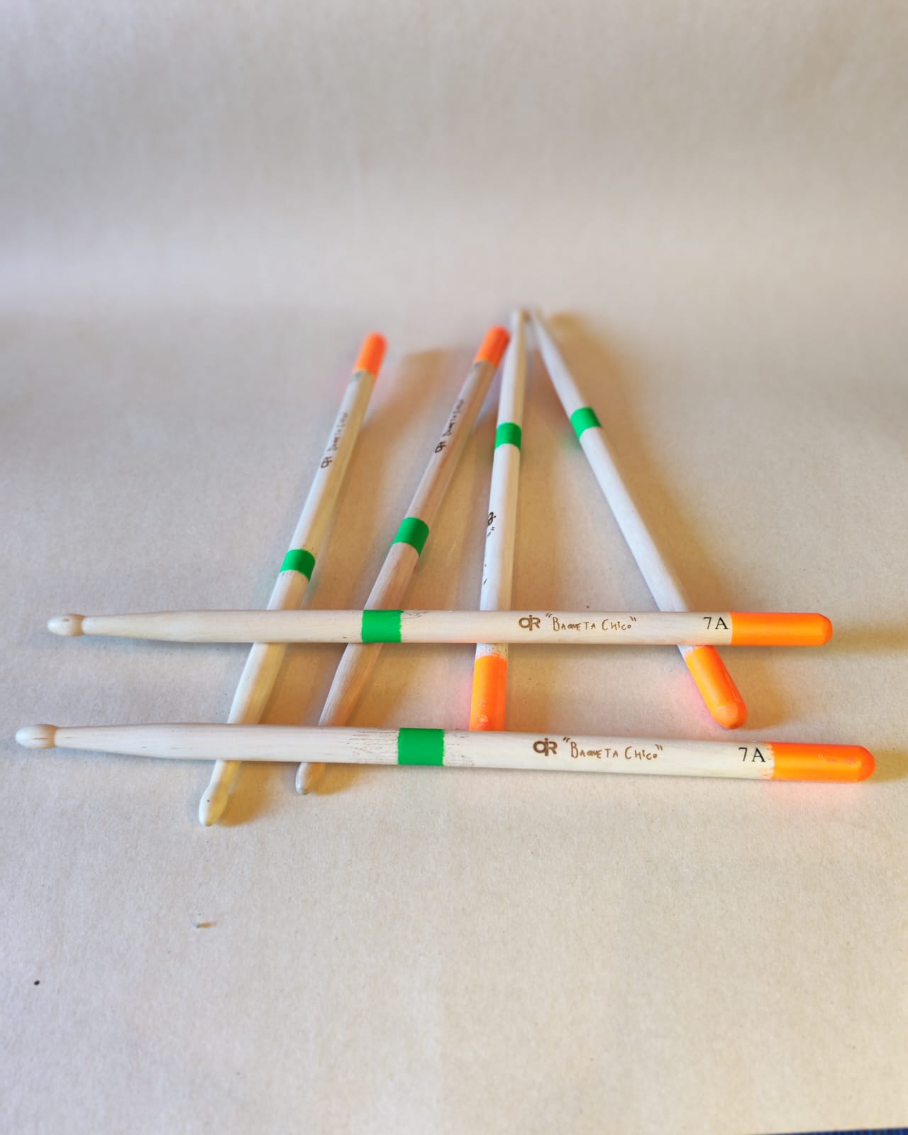 par de Baquetas para niños.Modelo ¨BAQUETA CHICO¨