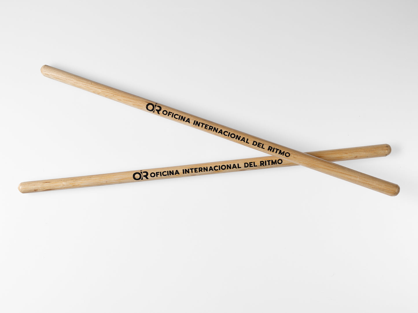 PAR BAQUETAS PA' PERCUSIÓN. "OiR" Oficina Internacional del Ritmo.