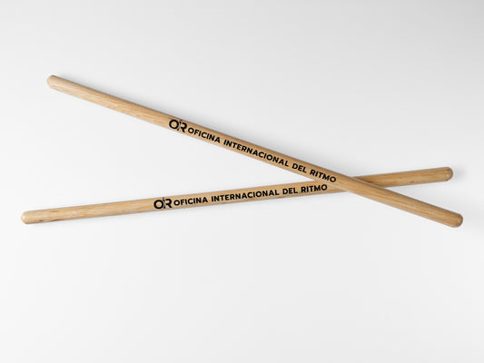 PAR BAQUETAS PA' PERCUSIÓN. "OiR" Oficina Internacional del Ritmo.