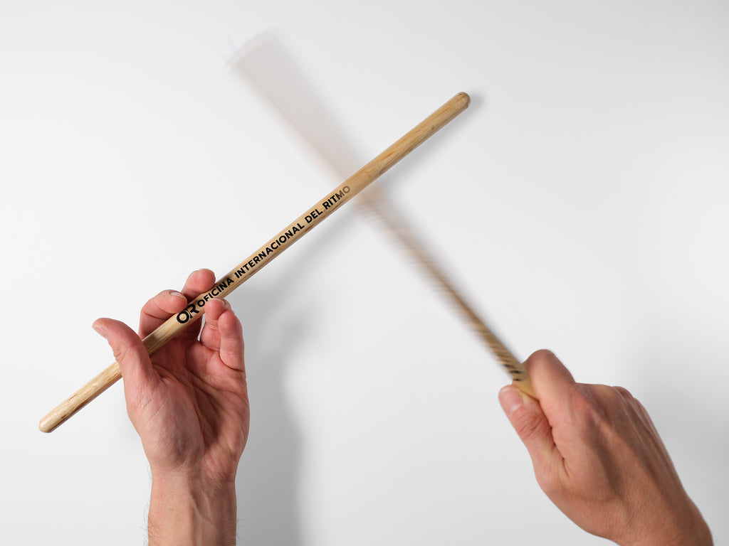 PAR BAQUETAS PA' PERCUSIÓN. "OiR" Oficina Internacional del Ritmo.
