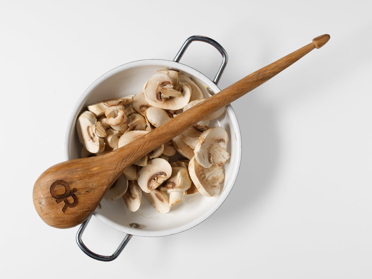 CUCHARÓN DE MADERA / BAQUETA "OiR"  Oficina Internacional del Ritmo.