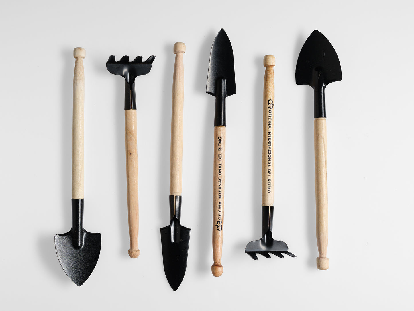 HERRAMIENTAS DE JARDIN / BAQUETAS "OiR" Oficina Internacional del Ritmo.